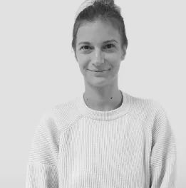 Photo de Axelle, responsable marketing chez Léon et Marcel