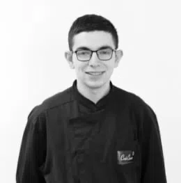 Photo de Mathew, préparateur chez Léon et Marcel